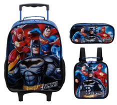 Kit Mochila Rodinha Liga da Justica R Lancheira Estojo Infantil Escolar Xeryus 11860 Kit Mochila Rodinha Liga da Justica R Lancheira Estojo Infantil Escolar Xeryus 11860