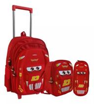 Kit Mochila Rodinhas Carros 3D McQueen + Lancheira e Estojo Escolar Kit Mochila Rodinhas Carros 3D McQueen + Lancheira e Estojo Escolar