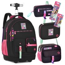 Kit Mochila Rodinhas em Nylon OFICIAL LULUCA LU24599PT Preto Kit Mochila Rodinhas em Nylon OFICIAL LULUCA LU24599PT Preto
