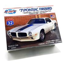 Kit Montar 1971 Pontiac Firebird Route 32 1/32