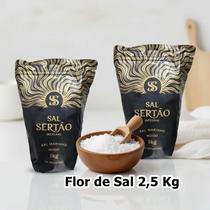Kit Mossoró: 2 x Sal Marinho Integral 1 Kg Com Laudo + Flor De Sal 2,5 Kg Com Laudo Kit Mossoró: 2 x Sal Marinho Integral 1 Kg Com Laudo + Flor De Sal 2,5 Kg Com Laudo