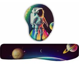 Kit Mouse Pad + Apoio De Teclado Coleção Astronauta 12 Kit Mouse Pad + Apoio De Teclado Coleção Astronauta 12