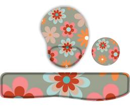 Kit Mouse Pad + Apoio De Teclado + Porta Copo Flores Fofas Kit Mouse Pad + Apoio De Teclado + Porta Copo Flores Fofas