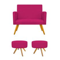 Kit Namoradeira Beatriz e 02 Puffs Sofia Base Giratória de Madeira Sala de Espera Recepção Decor Suede Pink