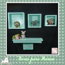 Kit Nichos Cubo + Prateleira com Varão MDF - Verde BB Bebê Kit Nichos Cubo + Prateleira com Varão MDF - Verde BB Bebê