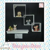 Kit Nichos Diagonal + Prateleira com Varão MDF - Branco Kit Nichos Diagonal + Prateleira com Varão MDF - Branco