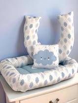 Kit Ninho Redutor + Almofada Amamentação Nuvem Azul