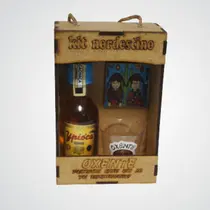 Kit Nordestino (Com copo e Cachaça Ypioca em miniatura) Kit Nordestino (Com copo e Cachaça Ypioca em miniatura)