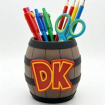 Kit Organizadores de Mesa Gamer Porta Lápis Donkey Kong, Bloco Interrogação e Cano Mario Decoração Geek Escritório e Setup Kit Organizadores de Mesa Gamer Porta Lápis Donkey Kong, Bloco Interrogação e Cano Mario Decoração Geek Escritório e Setup