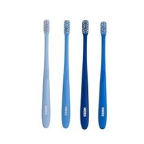 Kit Pack Anual C- 4 Escovas Dentais Basic Kess Cerdas Macias azul Kit Pack Anual C- 4 Escovas Dentais Basic Kess Cerdas Macias azul