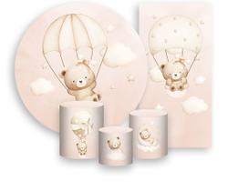 Kit Painel De Festa + Trio Capa Cilindro + Faixa Veste Fácil - Ursinha Baloeira Com Laço Bege 032 Kit Painel De Festa + Trio Capa Cilindro + Faixa Veste Fácil - Ursinha Baloeira Com Laço Bege 032
