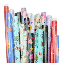 Kit Papel de Presente em Rolo 70cm x 1metro Estampado Infantil Colorido Divertido (SORTIDO) Maxcril COR:12 UNIDADES (SOR Kit Papel de Presente em Rolo 70cm x 1metro Estampado Infantil Colorido Divertido (SORTIDO) Maxcril COR:12 UNIDADES (SOR