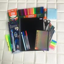 Kit Papelaria Combo Master Masculino Juvenil Caderno Caneta Marca Texto Kit Papelaria Combo Master Masculino Juvenil Caderno Caneta Marca Texto