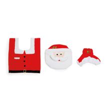 Kit para Banheiro com 3 Peçcas: Tapete Casaco Noel, Capa para Caixa Acoplada Gorro e Capa para Tampa Rosto Noel - Kit C/3 Pc - Cromus: 1413395