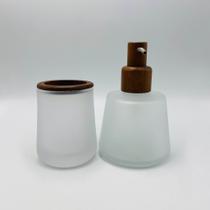 Kit para Banheiro em Vidro Fosco 350ml com 2 Peças e Detalhes em Madeira de Acácia