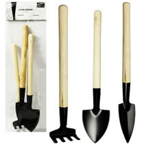 Kit para jardim com pa larga + pa estreita + ancinho / rastelo cabo madeira com 3 pecas Kit para jardim com pa larga + pa estreita + ancinho / rastelo cabo madeira com 3 pecas