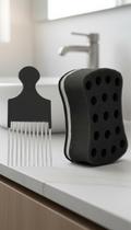 Kit Pente Garfo Metal e Esponja para Cabelos Afro Kit Pente Garfo Metal e Esponja para Cabelos Afro
