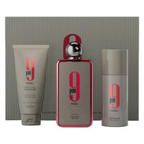Kit Perfume Afnan 9 PM Rebel Eau de Parfum Masculino 100ml + Shower Gel + Body Spray Kit Perfume Afnan 9 PM Rebel Eau de Parfum Masculino 100ml + Shower Gel + Body Spray