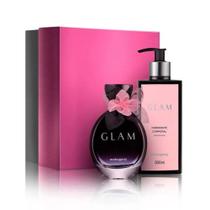 Kit Perfume Glam Mahogany 100ml + Hidratante Glam 300ml Mahogany + Caixa para presentear