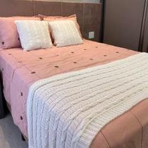 Kit Peseira de Tricot + 2 Capas de Almofada para Cama e Sofá Casal Padrão, Quenn e King Decoração FI