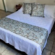 Kit Peseira Xale Cama Queen 2 Capas De Almofada