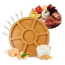 Kit Petisqueira de Madeira Redonda com Molheira Ramekin e Garfinhos para Petiscos Frios e Queijo