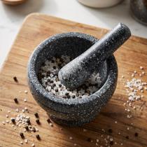 Kit Pilão e Socador de Plástico Reforçado Moedor de Tempero Caseiro Acabamento Marmorizado Moderno Kit Pilão e Socador de Plástico Reforçado Moedor de Tempero Caseiro Acabamento Marmorizado Moderno