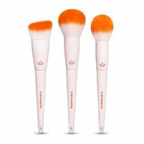 Kit Pincel Mari Maria: Pincel Para Base 01, Pincel Para Pó 03 e Pincel Para Blush 04 Kit Pincel Mari Maria: Pincel Para Base 01, Pincel Para Pó 03 e Pincel Para Blush 04