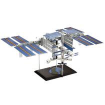 Kit Plástico International Space Station ISS 1/144 Revell 05651