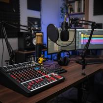 Kit Podcast Sistema Setup Podcast Radio Web Mesa de Som Interface USB Com 4 Microfones Kit Podcast Sistema Setup Podcast Radio Web Mesa de Som Interface USB Com 4 Microfones