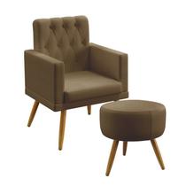 Kit Poltrona Decorativa Estofada Para Sala De Estar Vega Rodapé E Botões Capitonê e Puff Solar Sued Capuccino Aradecor