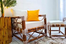 Kit Poltrona Decorativa Tecido Impermeável + Puff Confortável cadeiras movéis