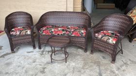 Kit Poltronas e Sofá Conjunto Bale Fino Jardim Sala Varanda Fibras Kit Poltronas e Sofá Conjunto Bale Fino Jardim Sala Varanda Fibras