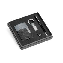 Kit Porta Cartões, Chaveiro e Caneta.