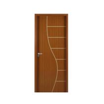 Kit Porta de Madeira Decorada 215x94cm com Batente de MDF Ultra 12cm Cantareira MGM Abertura Direita Marrom/Mogno Kit Porta de Madeira Decorada 215x94cm com Batente de MDF Ultra 12cm Cantareira MGM Abertura Direita Marrom/Mogno