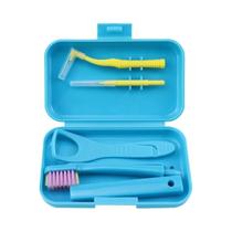 Kit Portátil de Limpeza Dentária com Escova e Escova Interdental Removíveis