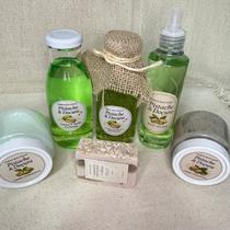 Kit presente Cuidado Corporal Completo Body Splash, Hidratante, Sabonete e Mais Kit presente Cuidado Corporal Completo Body Splash, Hidratante, Sabonete e Mais