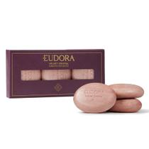 Kit Presente Dia Das Mães Sabonete Em Barra Velvet Cristal 3x85g Eudora