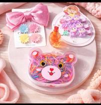 Kit Presente Infantil Feminino Boneca Princesa e Acessórios de Cabelo Mágico Kit Presente Infantil Feminino Boneca Princesa e Acessórios de Cabelo Mágico