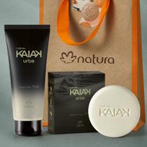 Kit Presente Natura Kaiak Urbe Masculino: Shampoo Detox 75ml e Sabonete 90g Kit Presente Natura Kaiak Urbe Masculino: Shampoo Detox 75ml e Sabonete 90g