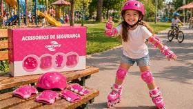 Kit Proteção Infantil Reforçado Capacete Joelheira Cotoveleira e Munhequeira Para Patins Skate Patinete Cor:Vermelho Kit Proteção Infantil Reforçado Capacete Joelheira Cotoveleira e Munhequeira Para Patins Skate Patinete Cor:Vermelho