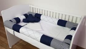 Kit Protetor Berço Rolinho Padrão Americano 8 Peças Chevron Azul Marinho