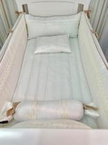 Kit Protetor de Berço Cannes Kit Protetor de Berço Cannes