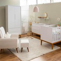 Kit Quarto Theo com Pés Square Mel - Berço + Cômoda 3 Gavetas e 1 Porta + Guarda-Roupa 2 Portas + Poltrona de Amamentação Lola com Puff - Branco Kit Quarto Theo com Pés Square Mel - Berço + Cômoda 3 Gavetas e 1 Porta + Guarda-Roupa 2 Portas + Poltrona de Amamentação Lola com Puff - Branco