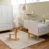 Kit Quarto Theo com Pés Square Natural - Berço + Cômoda 3 Gavetas + Guarda-Roupa 3 Portas - Branco Kit Quarto Theo com Pés Square Natural - Berço + Cômoda 3 Gavetas + Guarda-Roupa 3 Portas - Branco