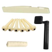 Kit Rastilho Plástico + Pestana Nut Plástico + 6 Pinos Violão Aço Folk + Encordoador Manivela Preto Kit Rastilho Plástico + Pestana Nut Plástico + 6 Pinos Violão Aço Folk + Encordoador Manivela Preto