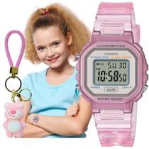 Kit Relógio de Pulso Casio Infantil Resistente Água Calndário Alarme Digital LA-20WHS + Chaveiro Personagens