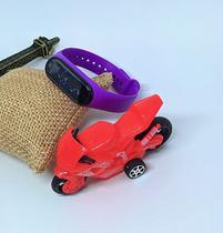 Kit Relógio Infantil Digital Led Prova água Esportivo Bracelete Silicone para Crianças +Mini Motos Motinha Corrida