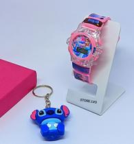 Kit Relógio Infantil Digital Pisca Luz Led + Chaveiro mini Boneco 3D Super Heróis Crianças Homem Aranha Minnie Frozen