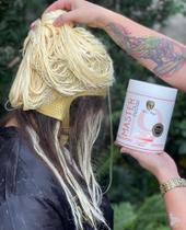 Kit Robson Peluquero Master Mechas - Pó Descolorante 500g + OX 20 Vol 900ml Original Kit Robson Peluquero Master Mechas - Pó Descolorante 500g + OX 20 Vol 900ml Original